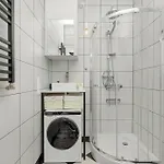 Apartment Glow Wrzeszcz In By Renters *