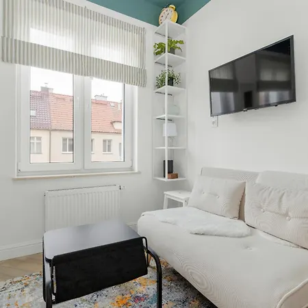 Apartment Glow Wrzeszcz In By Renters *